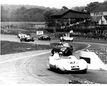 7 VML around the Goodwood chicane.